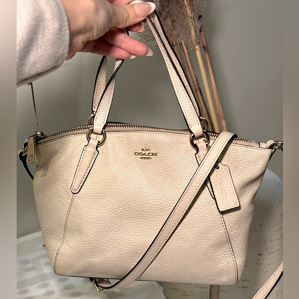 Small Beige Coach crossbody bag